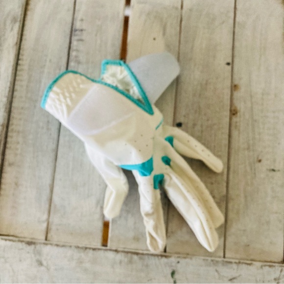 Callaway works white glove small with blue trim - Picture 1 of 6